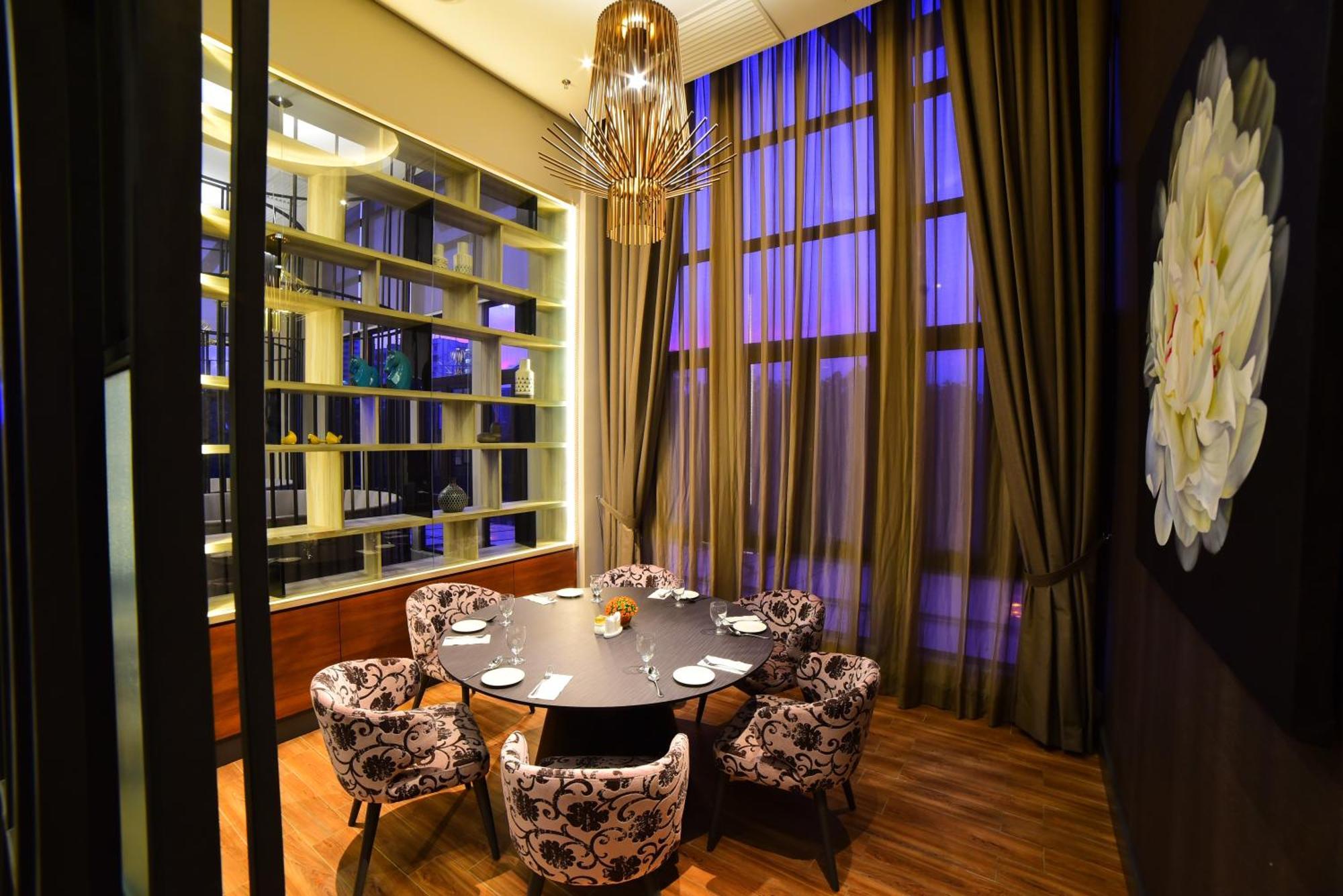 Mercure Selangor Selayang Batu Caves Exteriör bild