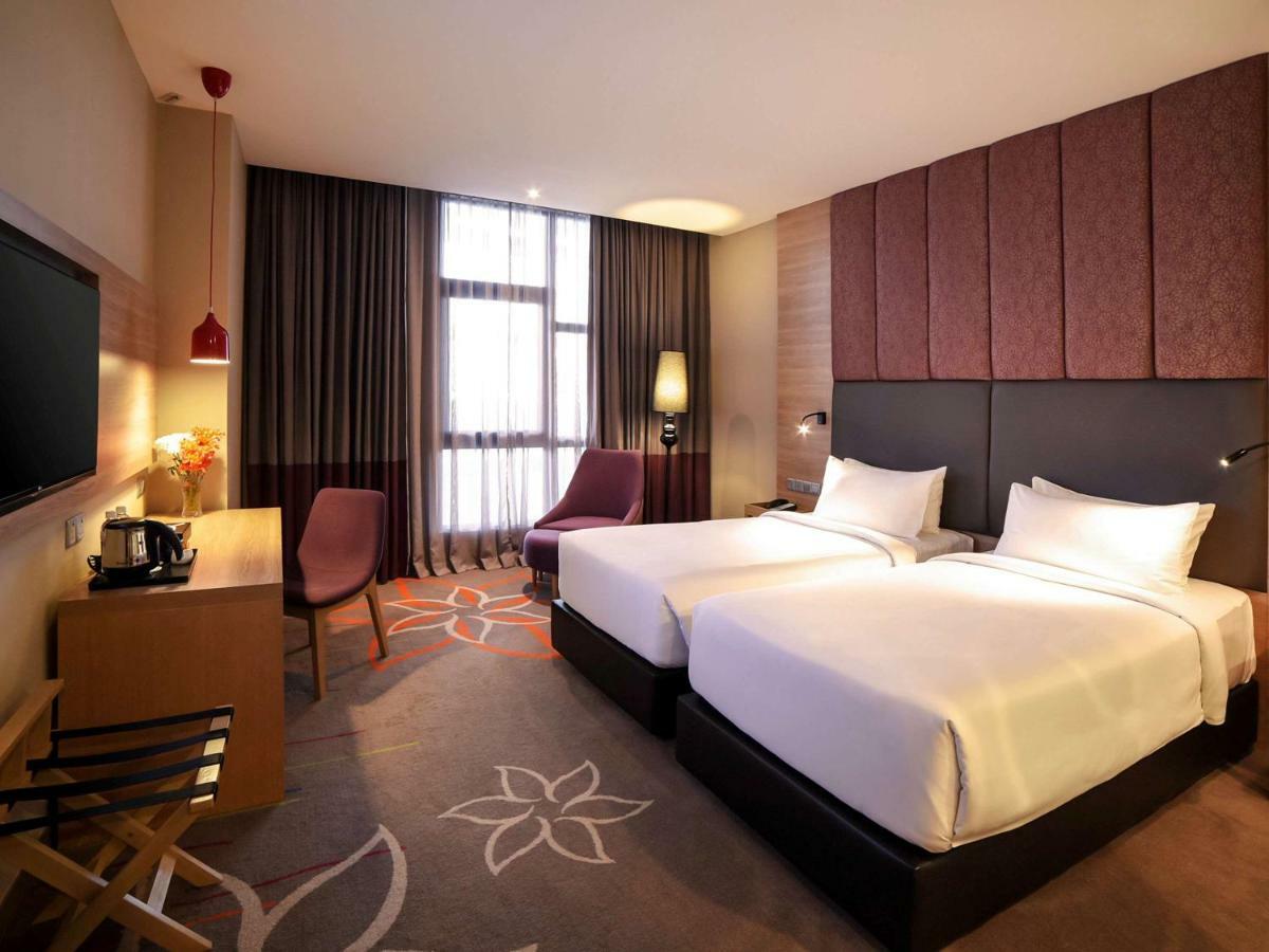 Mercure Selangor Selayang Batu Caves Exteriör bild