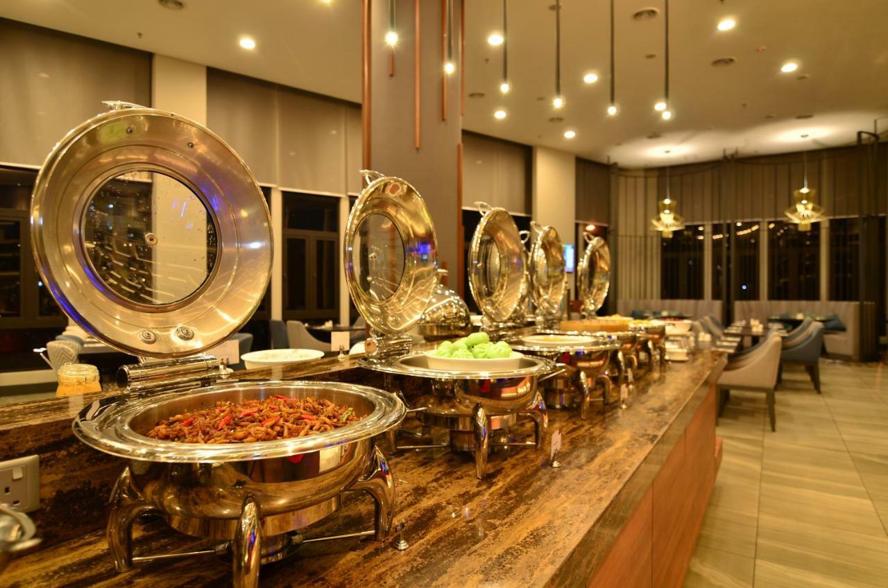 Mercure Selangor Selayang Batu Caves Exteriör bild